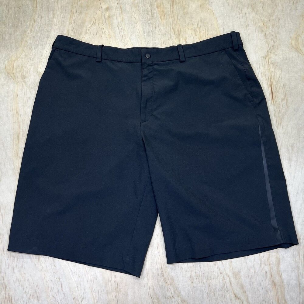 USED sz 40 Nike Golf Tour Performance Dri Fit Black Flat Front Shorts 509183-010